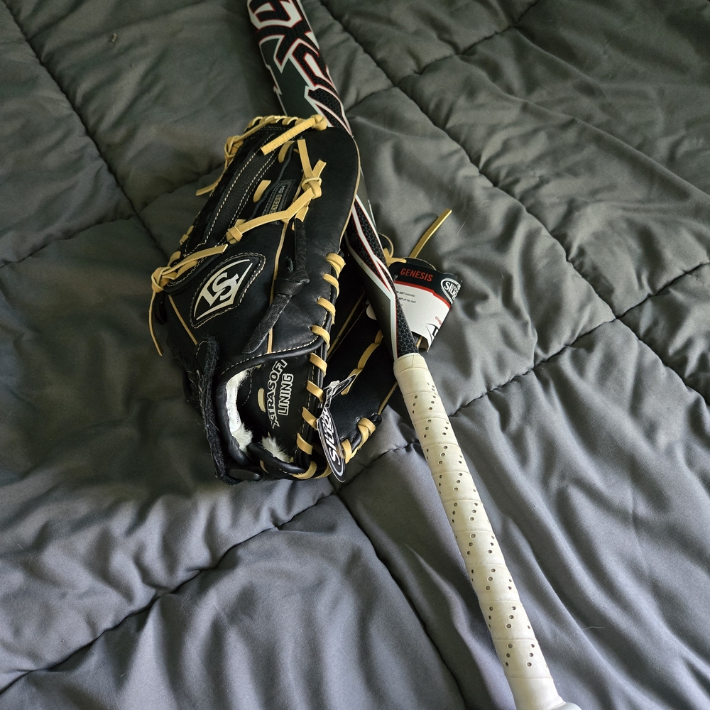 Louisville Slugger Black and White Kids Baseball Set